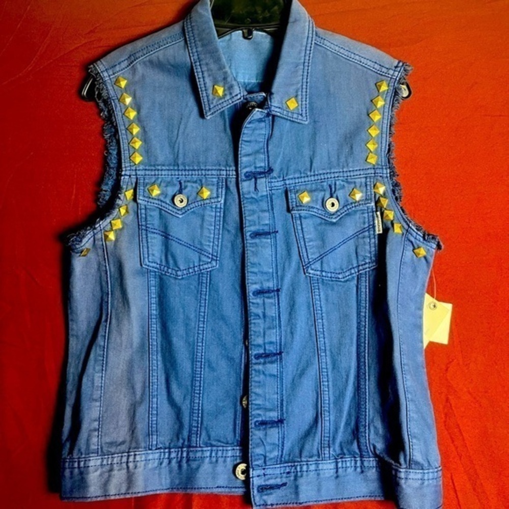 Custom-made gold diamond Royal Blue Ring Of Fire Women’s‎ Vest